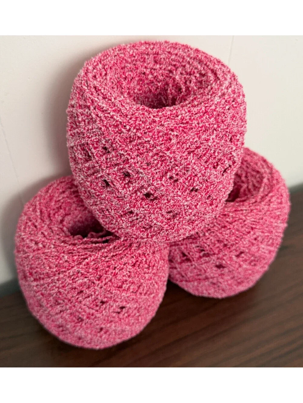 Reclaimed Chenille DK Yarn – 682 Yards – Pink White 298g (3 Cakes)